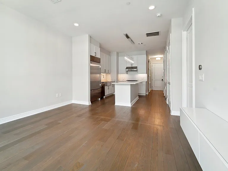 3 Somerset Ln #505 — Photo 9