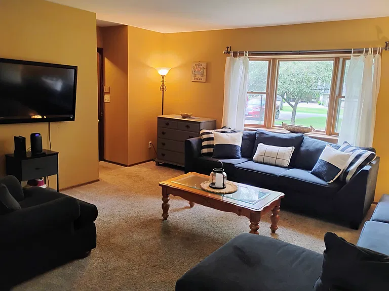 12 Cedarcrest Dr — Photo 5
