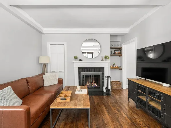 10 Mitchell Pl APT 1A, Manhattan, NY 10017