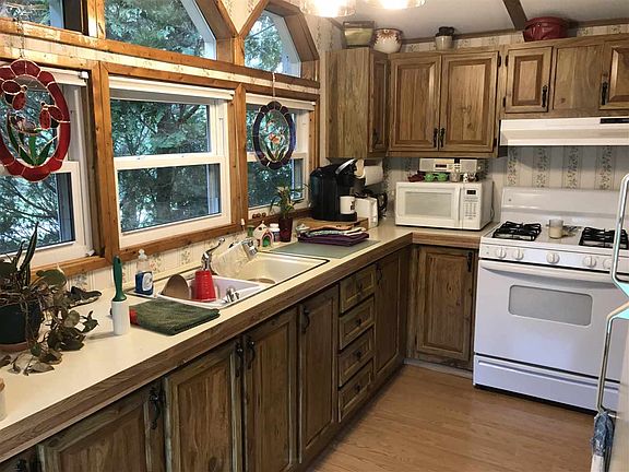 4th image of 1930 E Moffett Ln