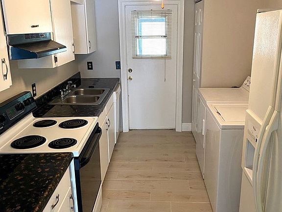 4th image of 725 Northlake 11 Blvd