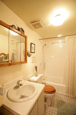 Sold by Garfield Realty  | media 35