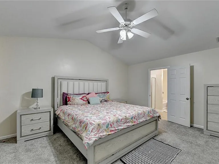 2602 Pierce Brennen Ct — Photo 31