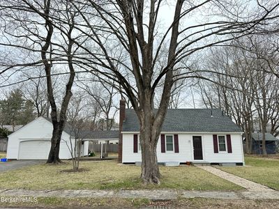 26 Manville St, Great Barrington, MA, 01230