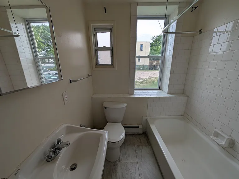 46 N Connecticut Ave — Photo 7