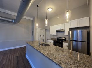 22 Richard St #104, New Haven, CT 06513