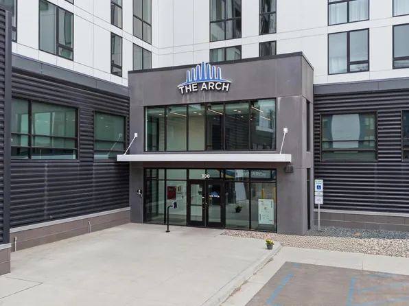 300 Main Ave #604, Fargo, ND 58103