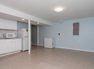 2801 Hikes Ln, Louisville, KY 40218