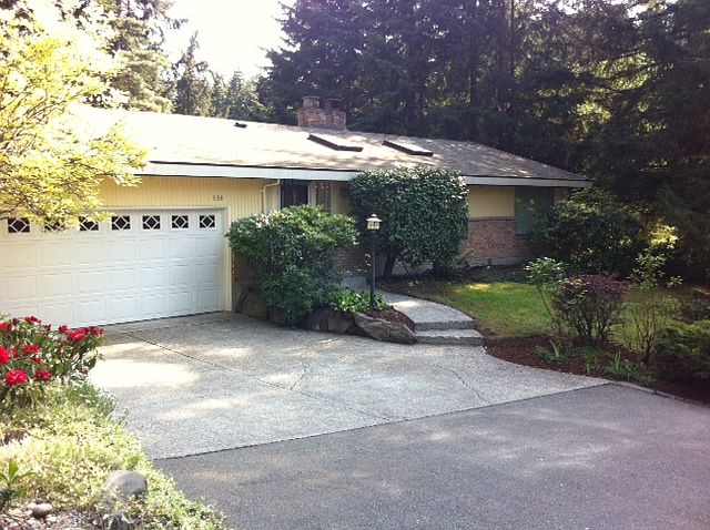 Front - 2 car garage