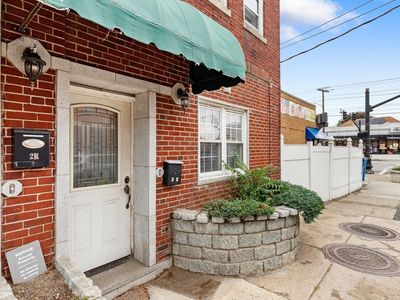 159 Harvard St APT 1R, Medford, MA, 02155