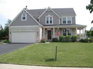 2030 Sandell Ln, North Aurora, IL 60542