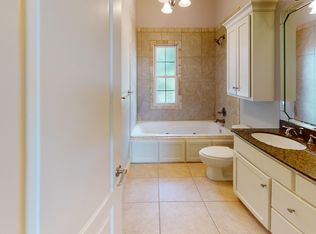 2706 S Everest Ave, Rogers, AR 72758