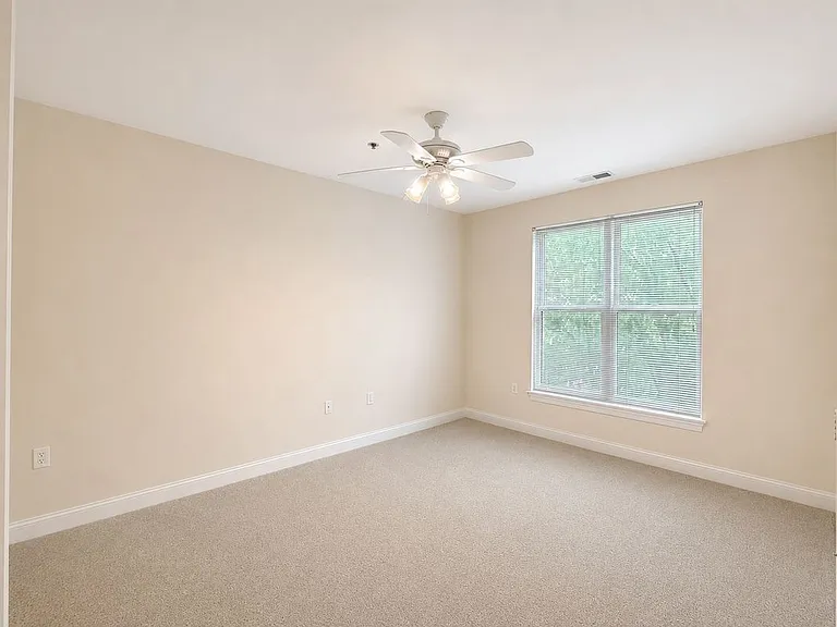 38 Maryland Ave #335 — Photo 19