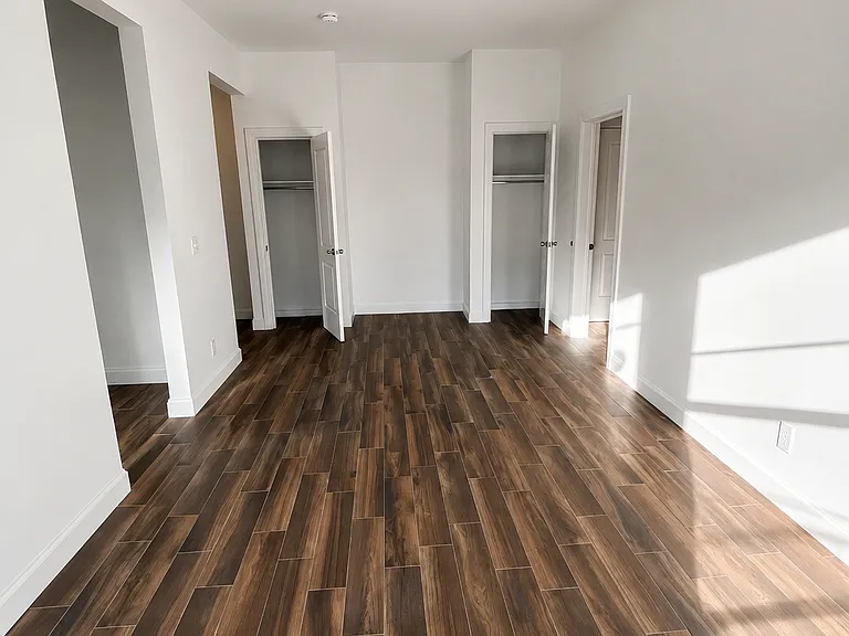 1295 Pacific St #2R — Photo 3