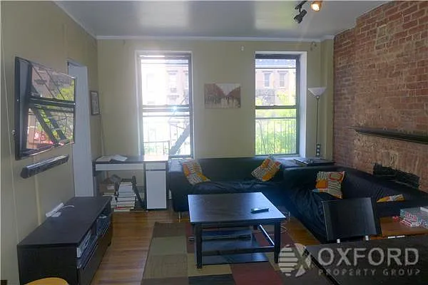 Rented by Oxford Property Group | media 26