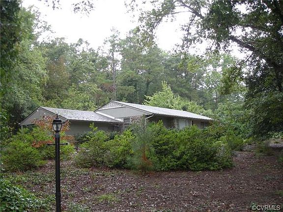 2nd image of 6915 Longview Dr
