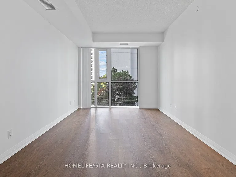 101 Erskine Ave #420 — Photo 18