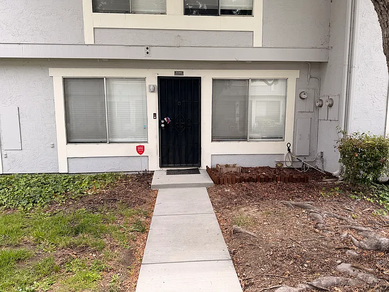 5044 Bridgepointe Pl — Photo 2