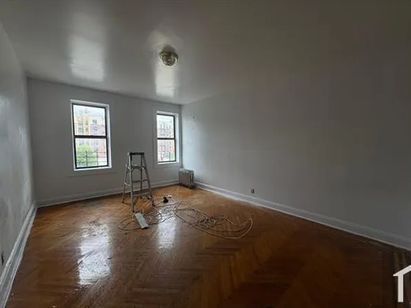1738 Univ Ave #4K, Bronx, NY 10453
