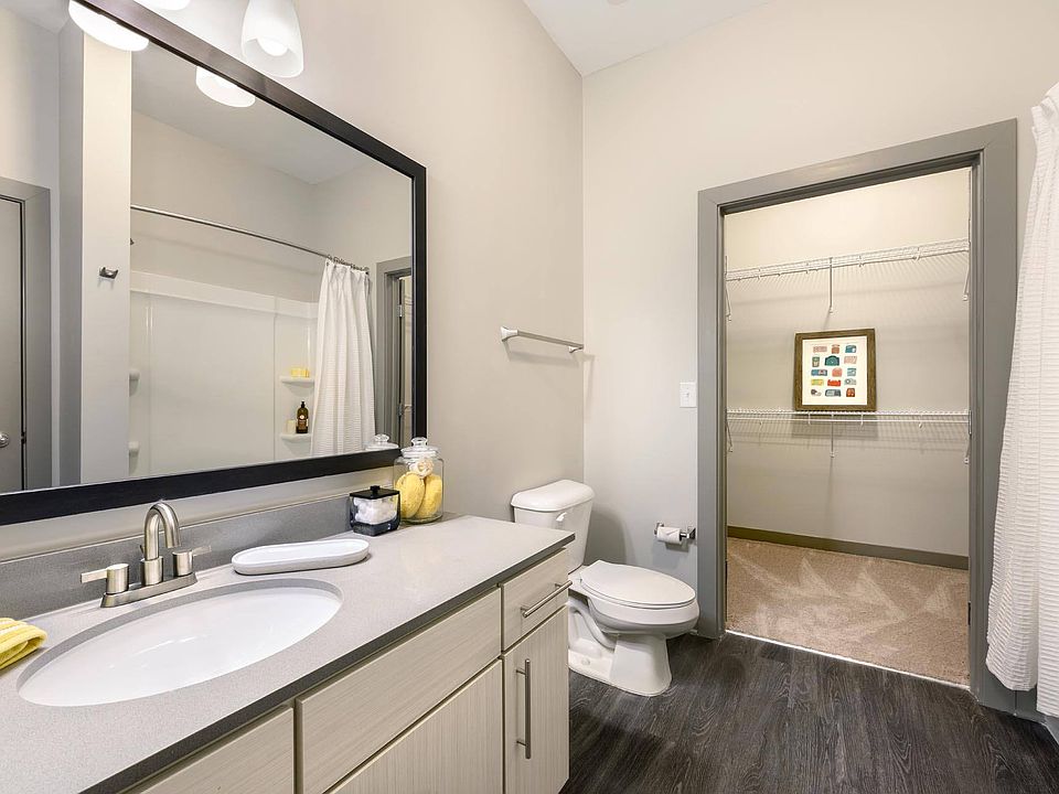 Bathroom and Closet