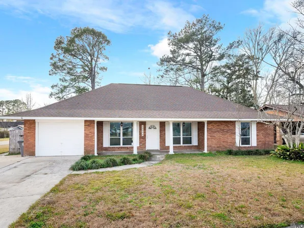 13546 E Jolissaint Dr, Baton Rouge, LA 70810
