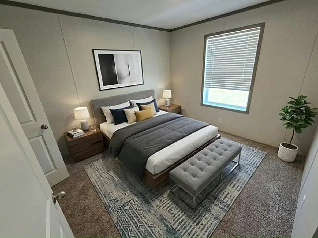 3 bed, 2.0 bath, 1056 sqft, $2,000 — Photo 4