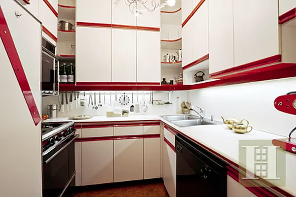 Sold by Halstead Real Estate | media 12