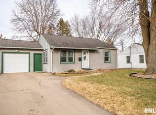 2103 W Gilbert Ave, Peoria, IL 61604