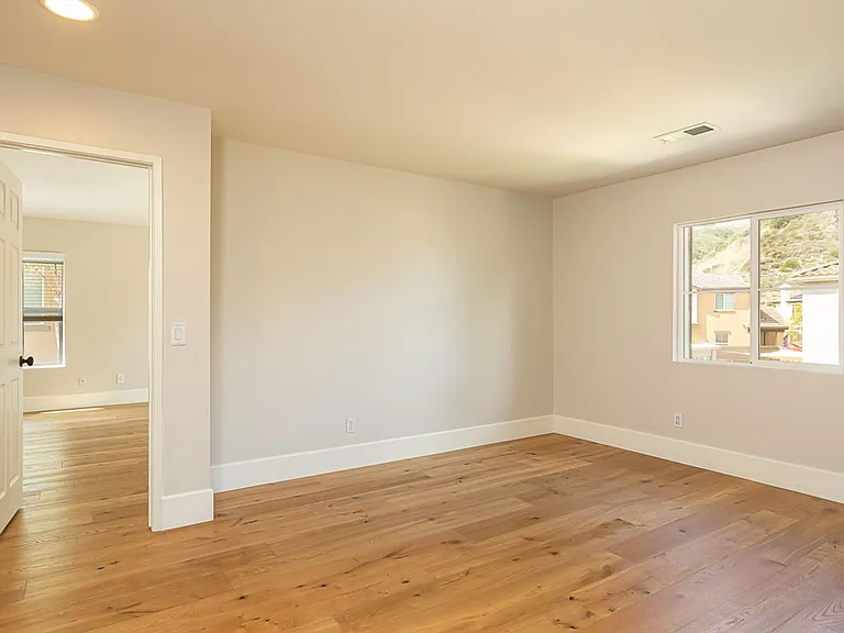 545 Toota Ct — Photo 15