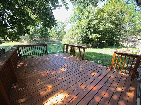 4th image of 12204 Beaver Run Dr