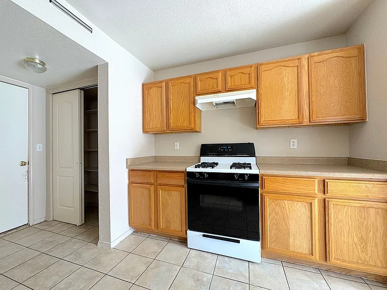 14064 Tierra Halcon Dr — Photo 9