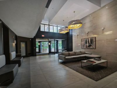 7111 Woodmont Ave APT 107, Bethesda, MD, 20815