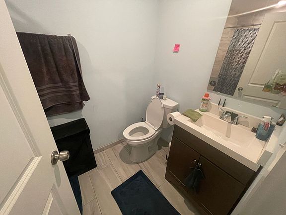 3rd image of 1527-33 Seybert St Unit A