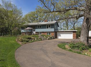 2120 Douglynn Ln, Saint Paul, MN 55119