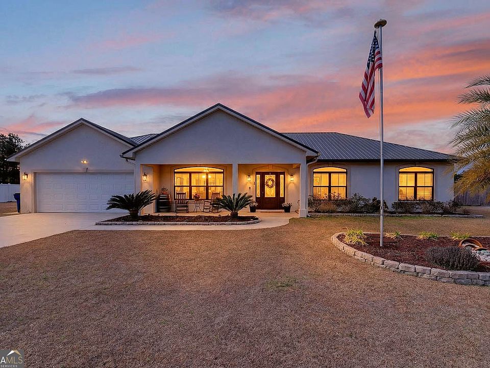 1st image of 27 Carlee Ln