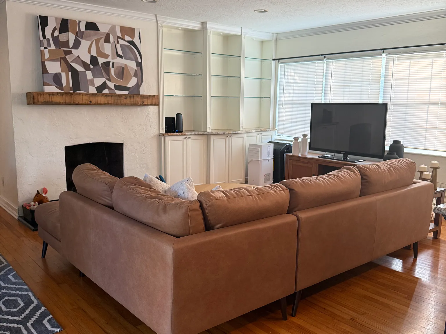 175 Almedo Way NE — Photo 4