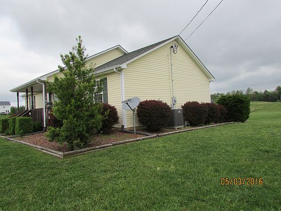4th image of 123 Ester Ct