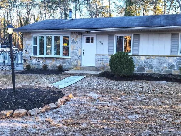 3202 S Lakeshore Dr, Browns Mills, NJ 08015