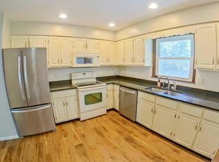 404 Cherry Cir, Manhattan, KS 66503