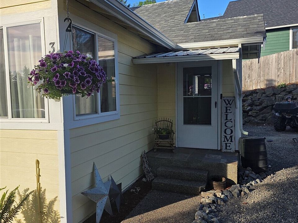 1st image of 315 SE 2nd Street