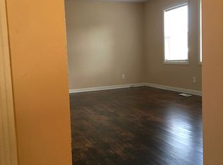 220 Plum St, Clarksville, TN 37042