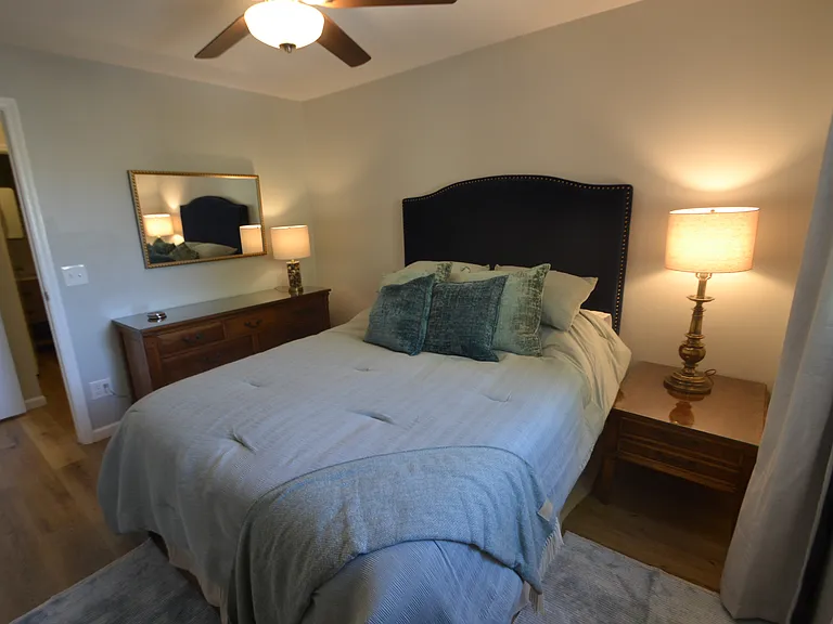 4815 Reading Rd #15 — Photo 8