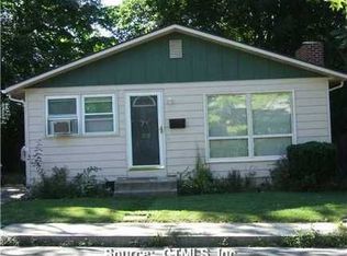 33 Bacon Ave, Middletown, CT 06457