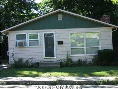 33 Bacon Ave, Middletown, CT, 06457