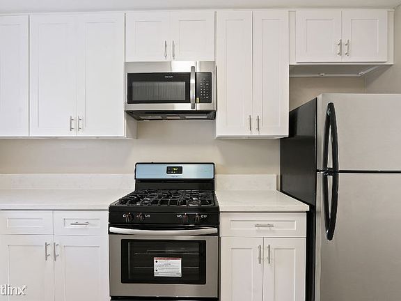 3rd image of 315 South Ave 55 APT 2