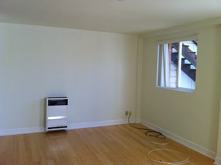 80-82 Chenery St #80A — Photo 6