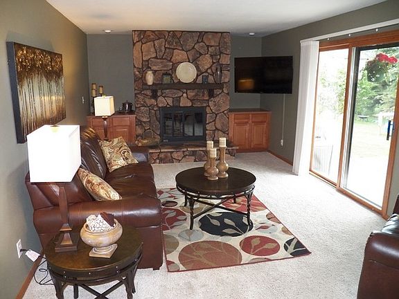 2nd image of 7223 W Imperial Dr