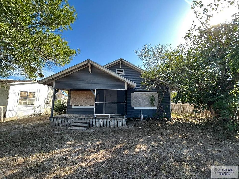 1st image of 1300 Ebano St