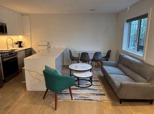 2881 Georgia St E, Vancouver, BC V5K2K3