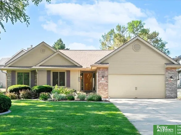 14965 Hillsdale Ave, Omaha, NE 68137